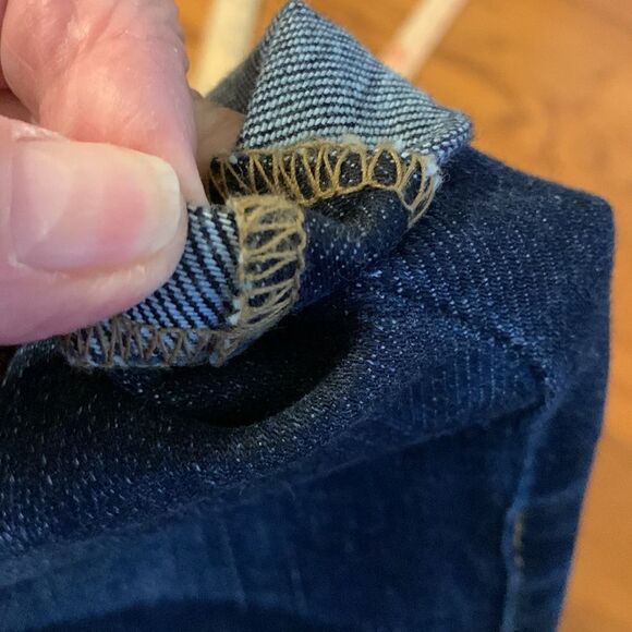 KanCan Size 25 cuffed denim shorts with ultra high waist.  Very stretchy - Picture 11 of 12